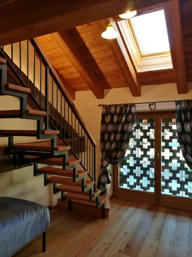 L'Atelier Du Temps - Les Greniers Appartements アオスタ エクステリア 写真