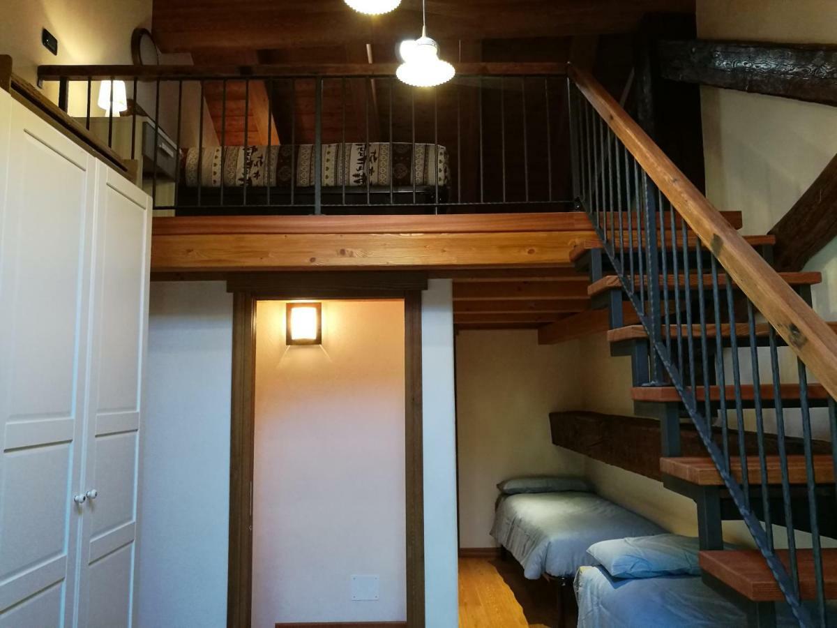 L'Atelier Du Temps - Les Greniers Appartements アオスタ エクステリア 写真