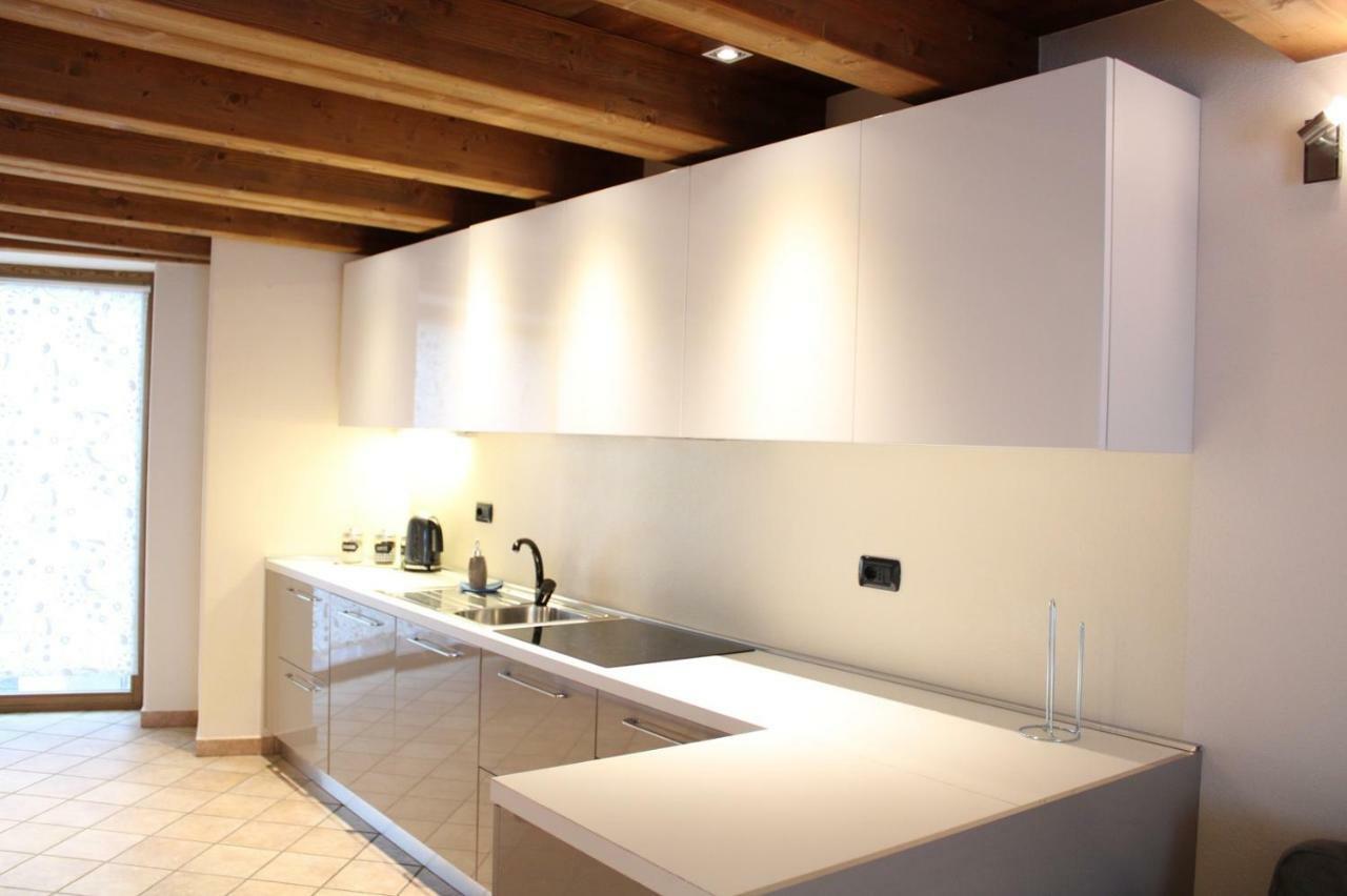 L'Atelier Du Temps - Les Greniers Appartements アオスタ エクステリア 写真
