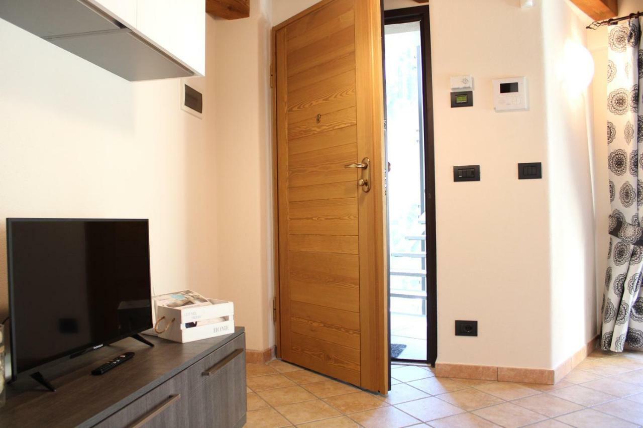 L'Atelier Du Temps - Les Greniers Appartements アオスタ エクステリア 写真